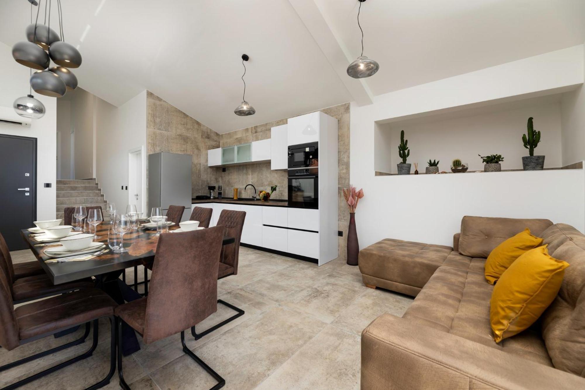Luxury Villa Adria Apartments คิร์ก ภายนอก รูปภาพ