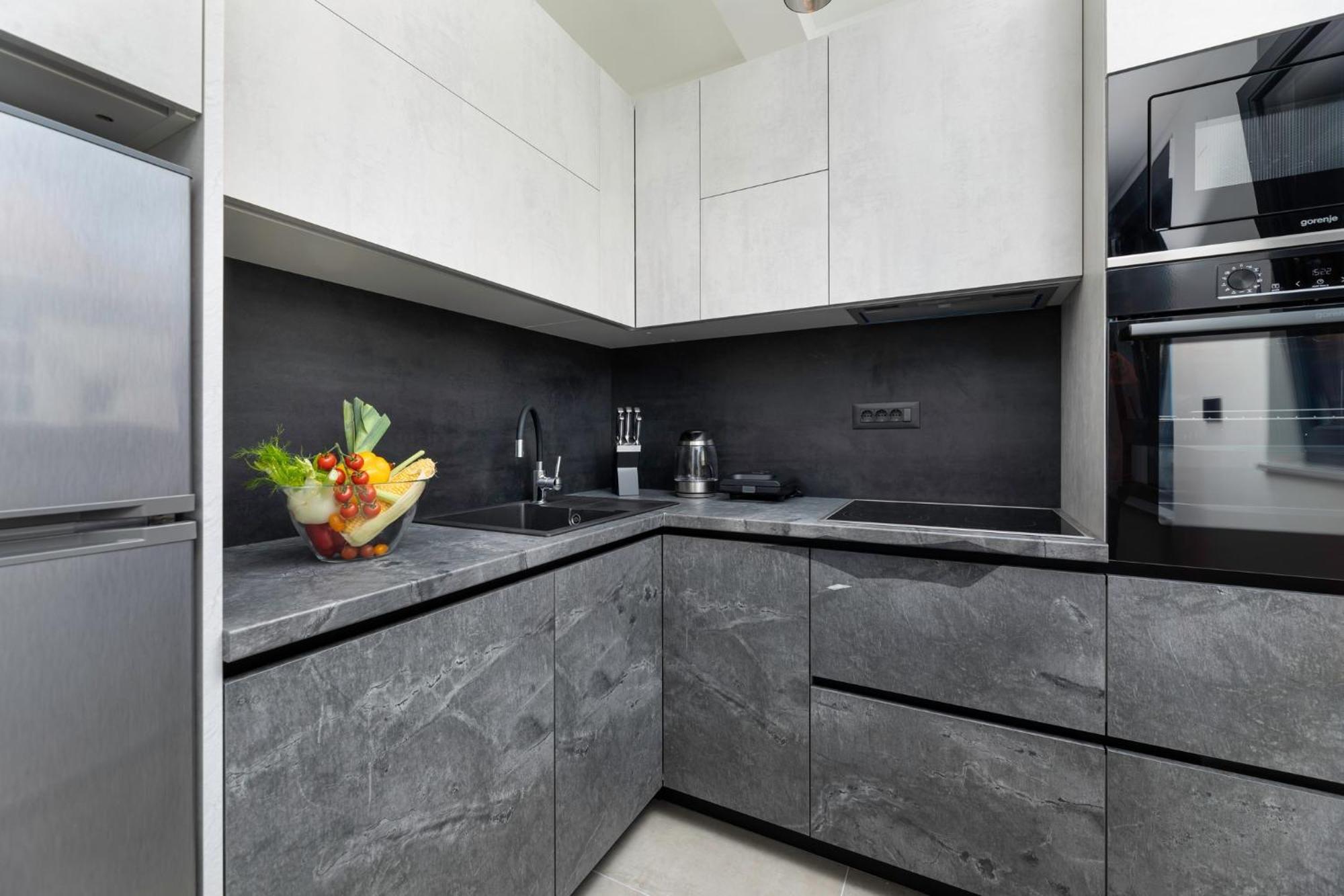 Luxury Villa Adria Apartments คิร์ก ภายนอก รูปภาพ