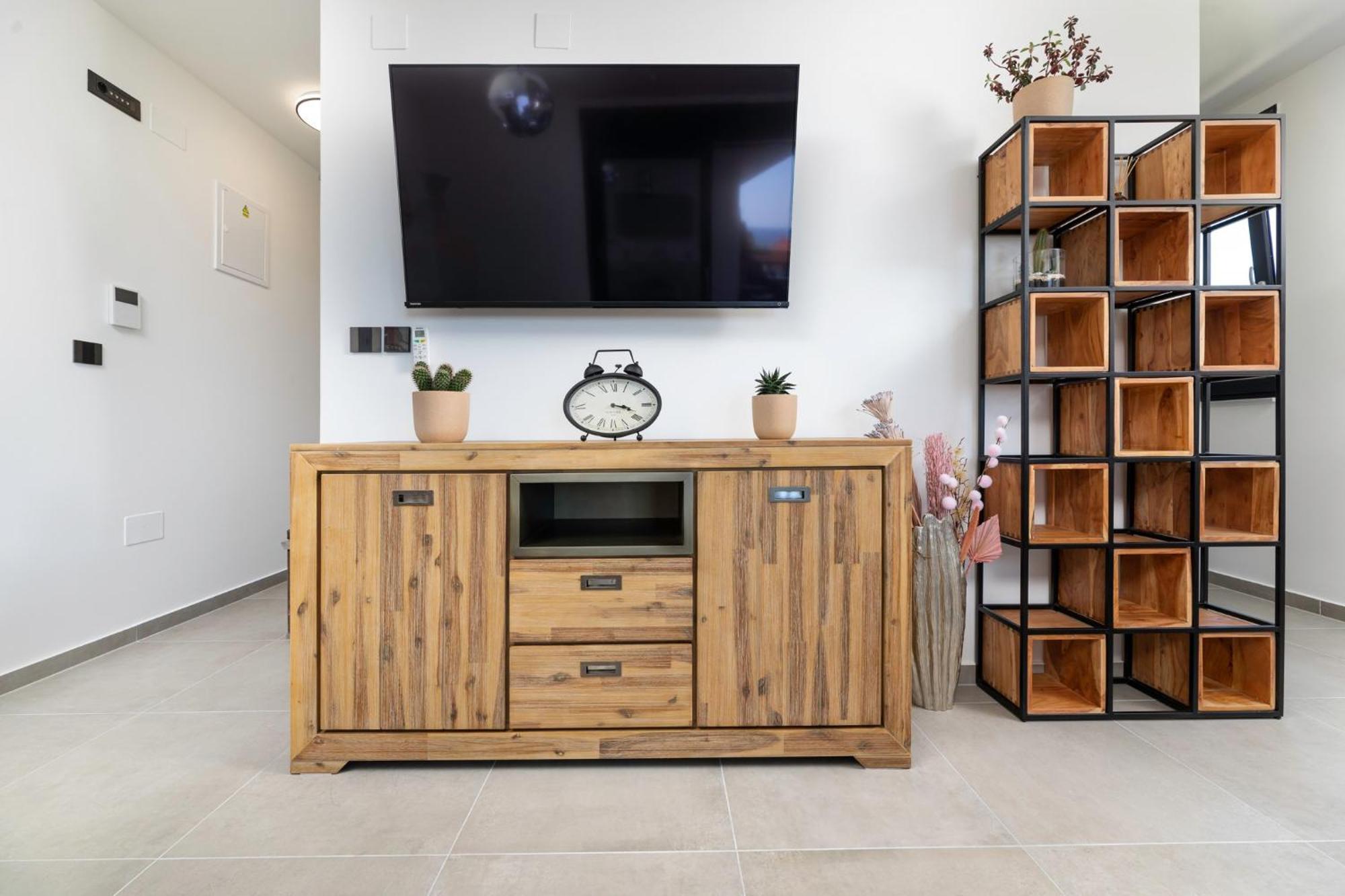 Luxury Villa Adria Apartments คิร์ก ภายนอก รูปภาพ